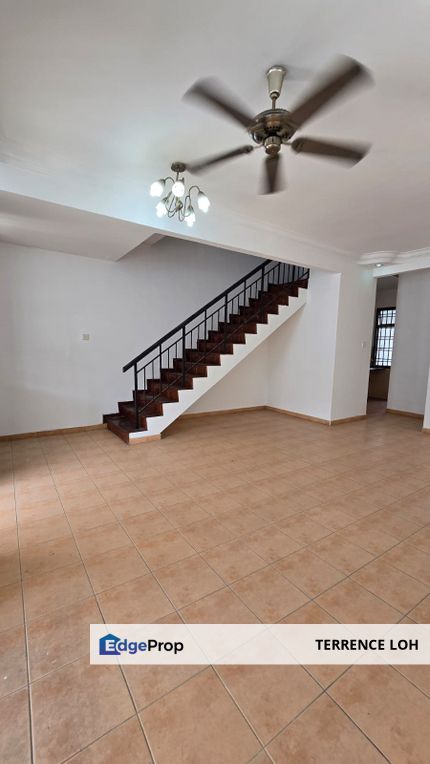 Well maintained double storey, Johor, Johor Bahru