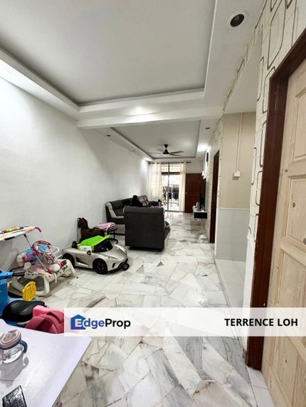 Fully renovated single storey terrace , Johor, Johor Bahru