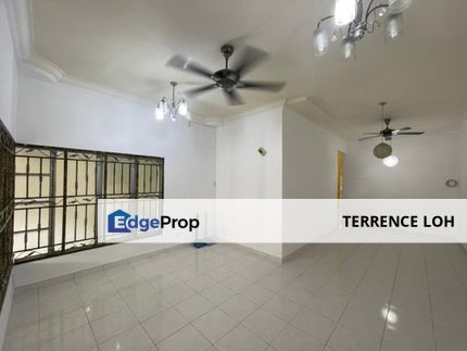 Well renovated 1.5 storey terrace house, Johor, Masai