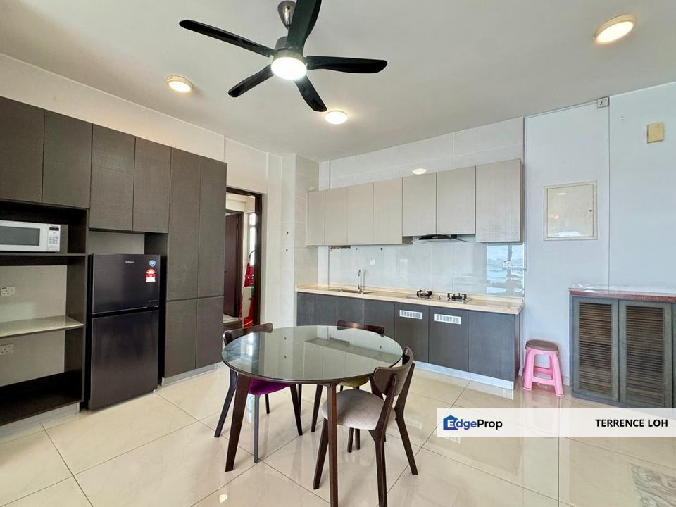 Full seaview large size unit , Johor, Johor Bahru