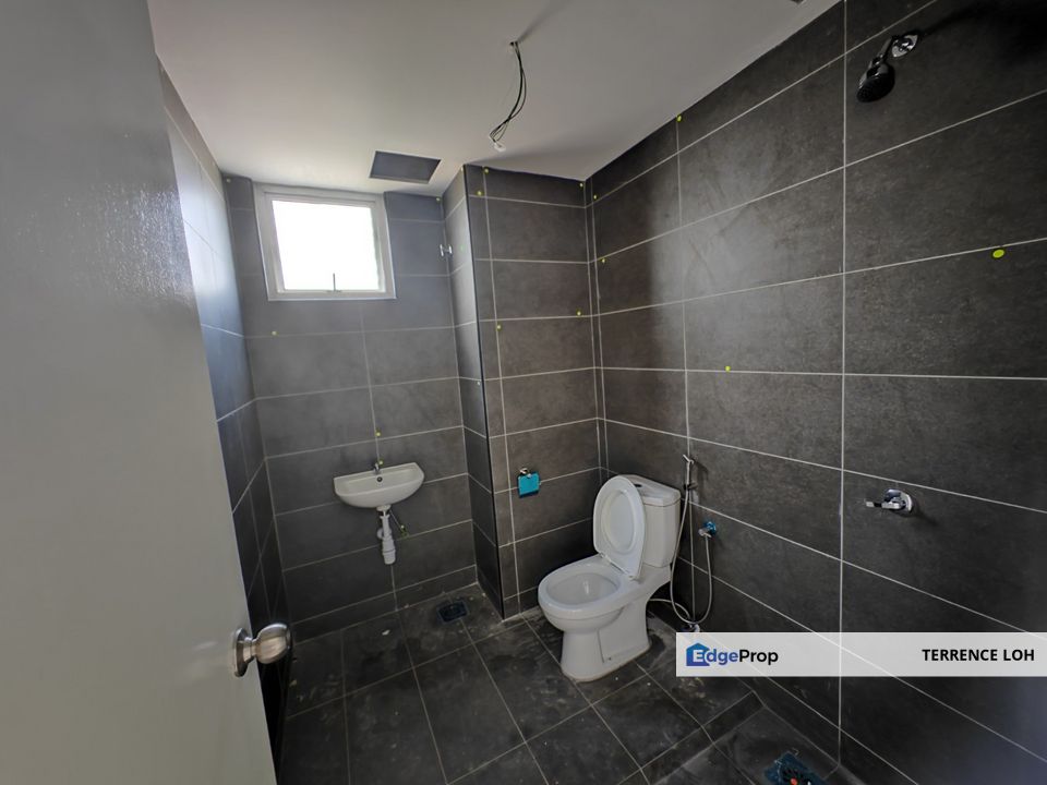 Unblocked view high floor unit, Johor, Pasir Gudang