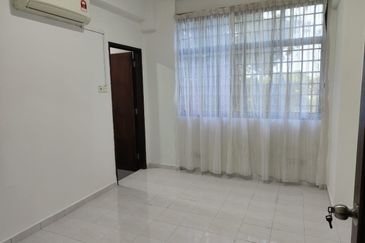 Mewah View Luxurious Apartments