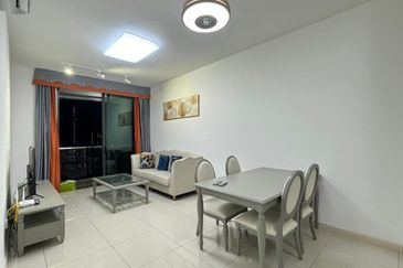 The M @ Medini Macrolink