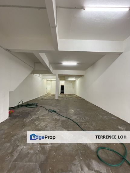 3 storey shoplot at Senai, Johor, Senai