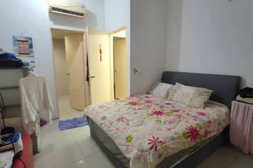 Dedaun Hijau (Greenfield Regency)