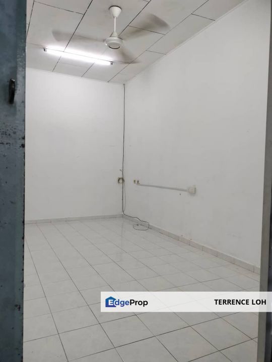 Highly sought after single storey at CIty of Knowledge, Johor, Pasir Gudang