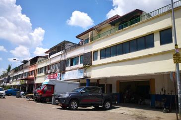 Bandar Baru Seri Alam