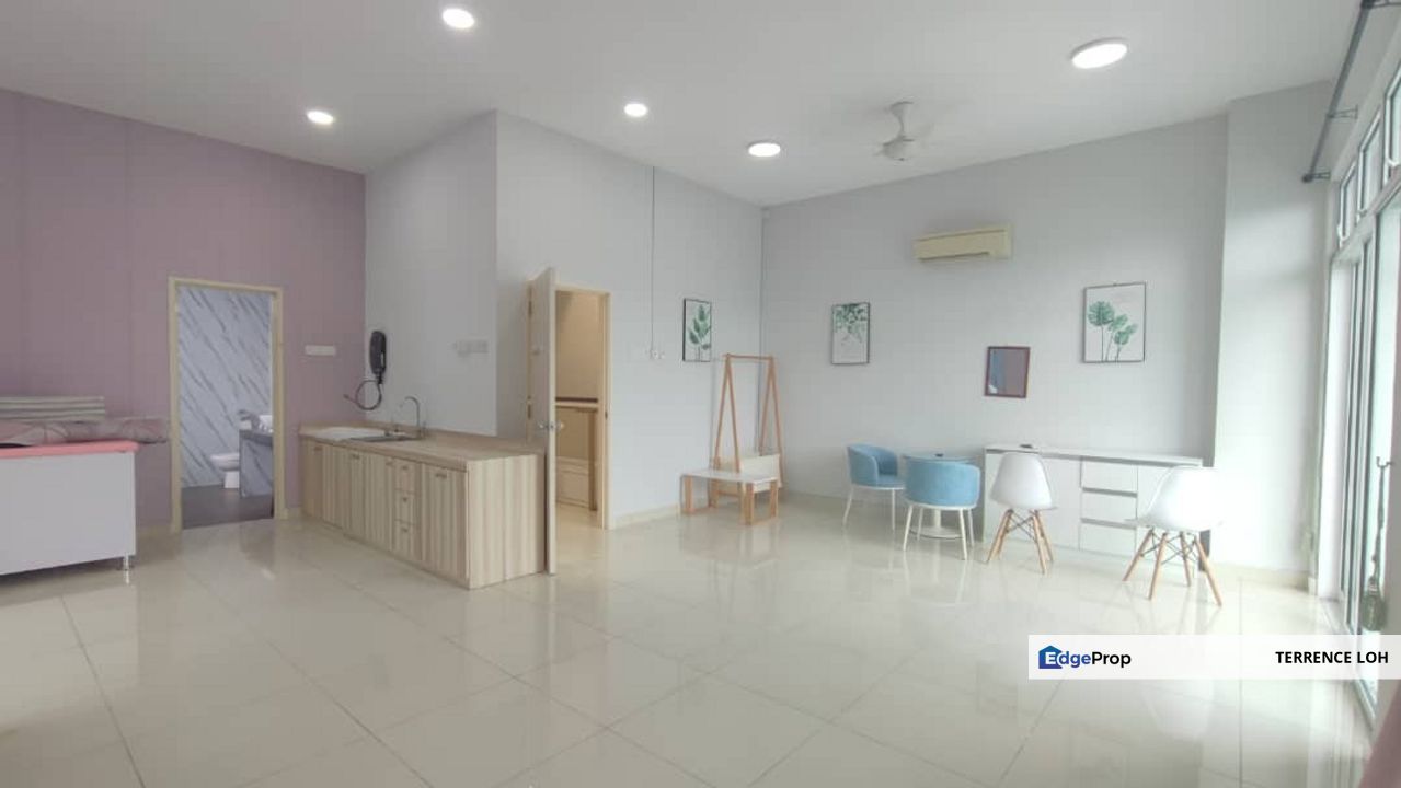 3 storey cluster at Nusa Sentral with South Facing, Johor, 