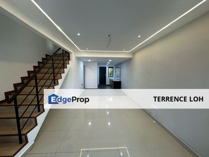 Rare gem of low cost house to purchase at Tmn Johor Jaya, Johor, Johor Bahru