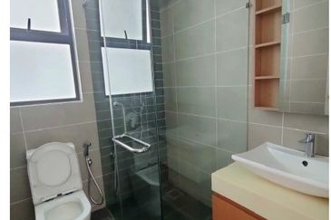 The M @ Medini Macrolink