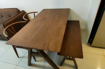 The M @ Medini Macrolink