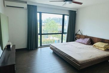 Forest City Golf Resort, Gelang Petah