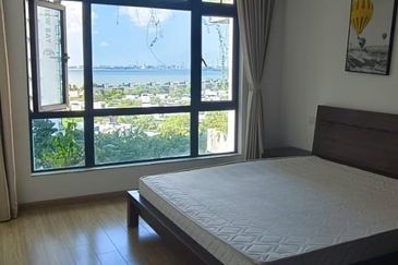 Starview Bay @ Forest City