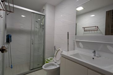 Cerulean Bay @ Forest City