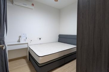 Cerulean Bay @ Forest City