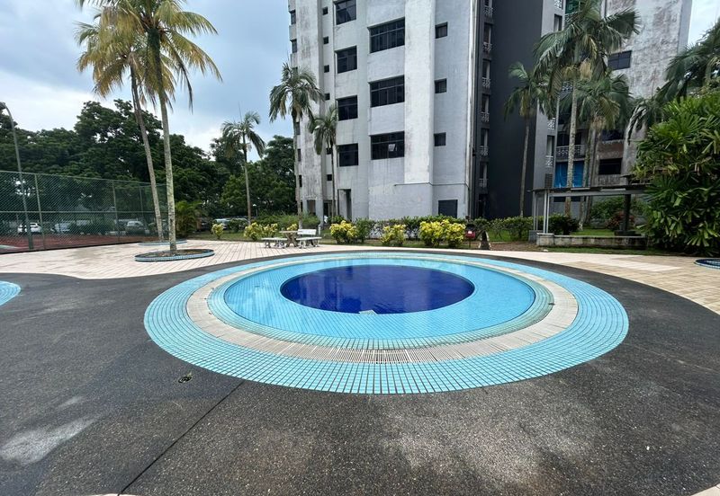 Mewah View Luxurious Apartments