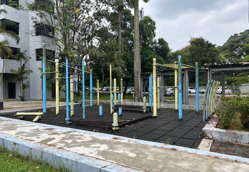 Mewah View Luxurious Apartments