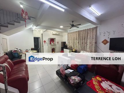 Cluster house with plenty of room space, Johor, Kangkar Pulai