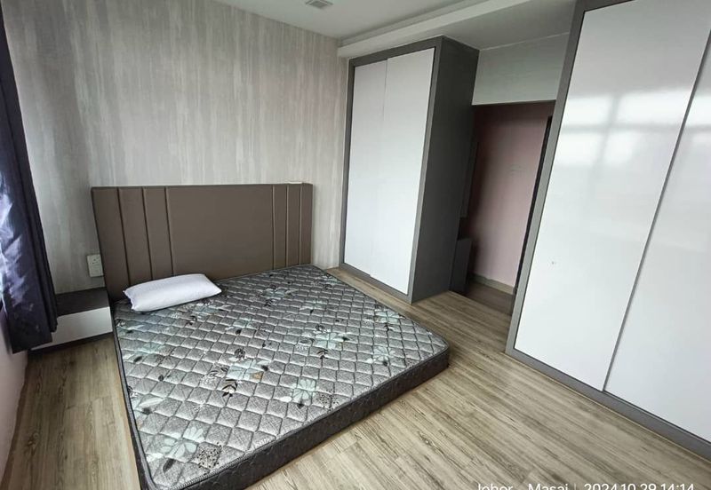 Eastbay Luxury Apartment