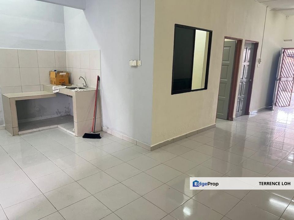 Well sought after single storey, Johor, Skudai