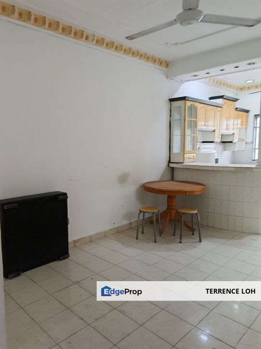 Renovated single storey , Johor, Kangkar Pulai