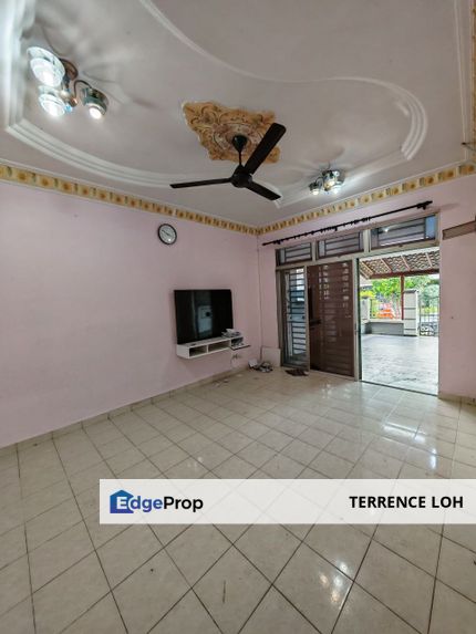 Renovated single storey , Johor, Kangkar Pulai