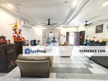 Fully renovated huge size terrace house, Johor, Tampoi