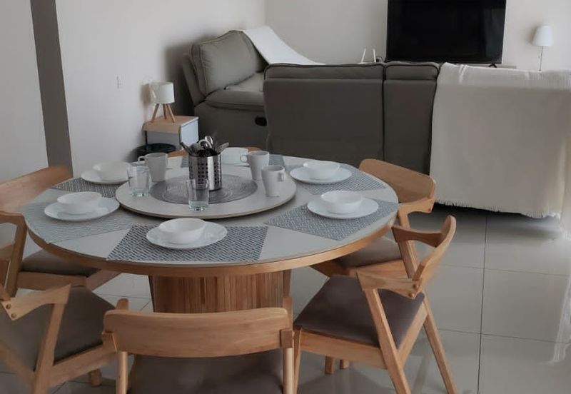 Bay Laurel @ Country Garden Danga Bay