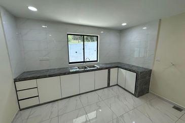 Bandar Baru Seri Alam