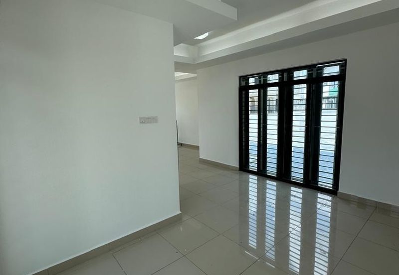 Huge land size corner bungalow with affordable selling price