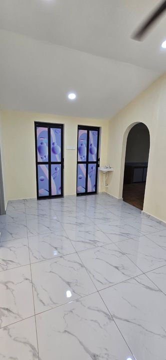 Hard to get end lot single storey terrace house, Johor, Johor Bahru