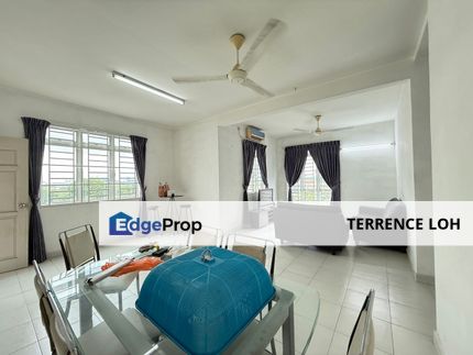 Corner unit in good condition , Johor, Johor Bahru