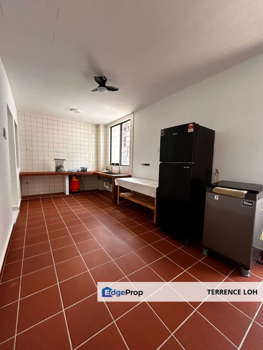 Unblocked huge size terrace house, Johor, Ulu Tiram