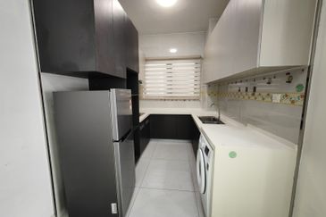 Baypoint @ Country Garden Danga Bay