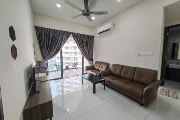 Baypoint @ Country Garden Danga Bay