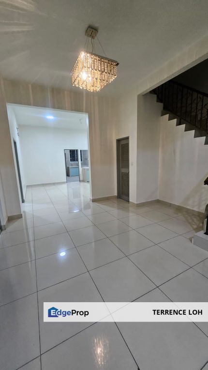 Large size semi d, Johor, Kulai