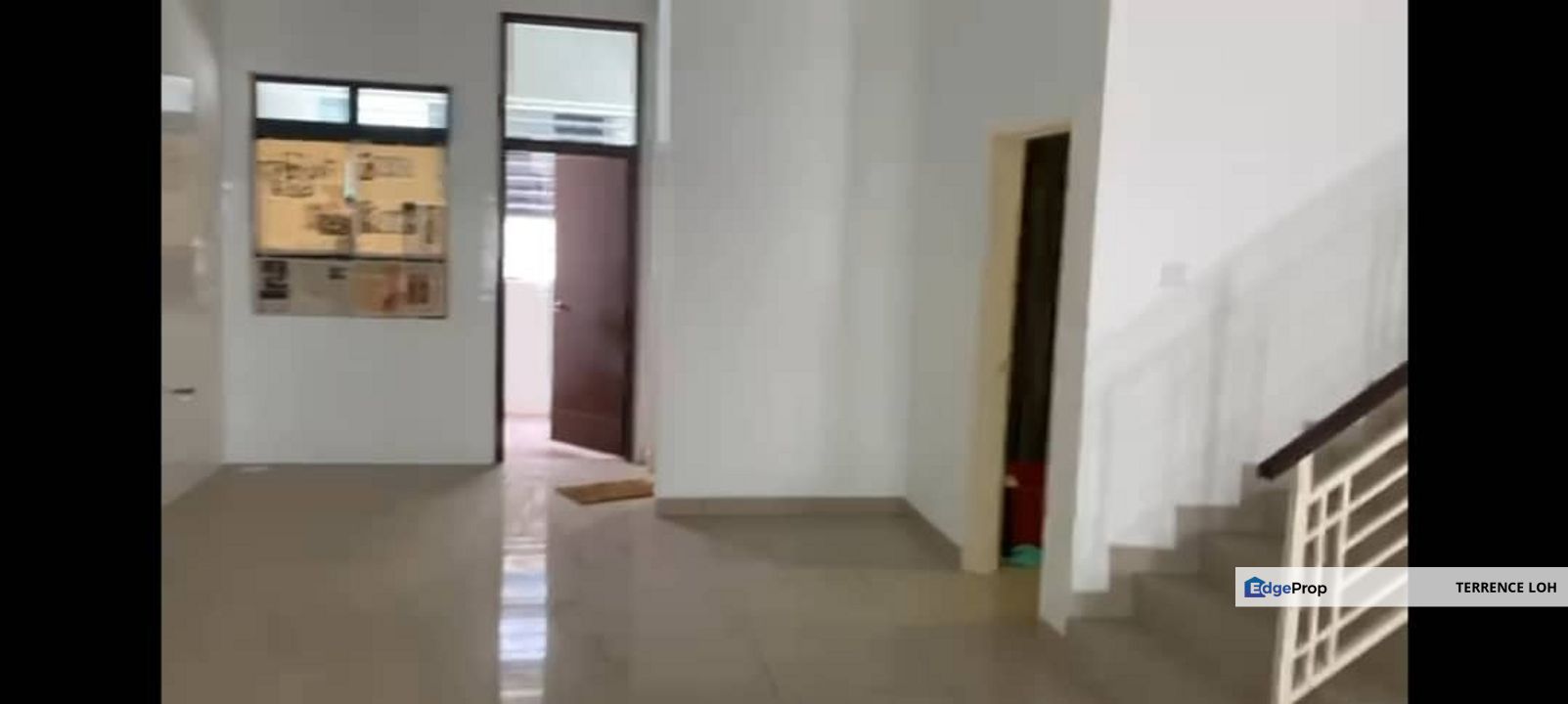 Super link terrace house within Bukit Indah, Johor, Johor Bahru