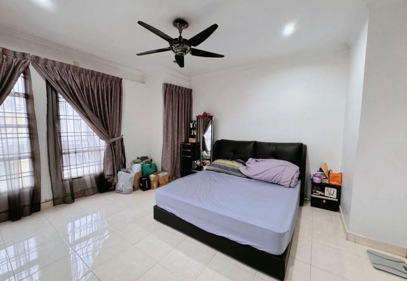 Taman Austin Perdana