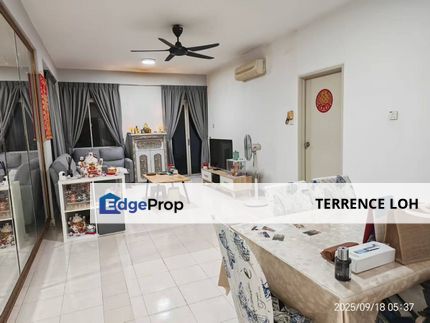 Highly accessible to CIQ and Mid valley Shopping Mall, Johor, Johor Bahru