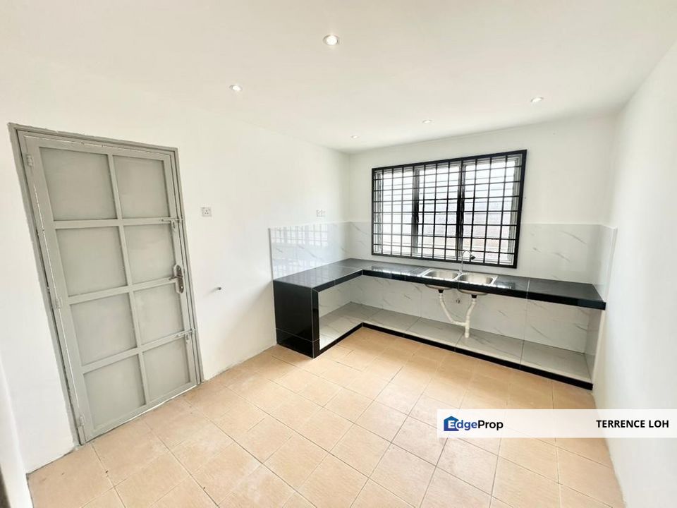 Single storey end lot, Johor, Kulai