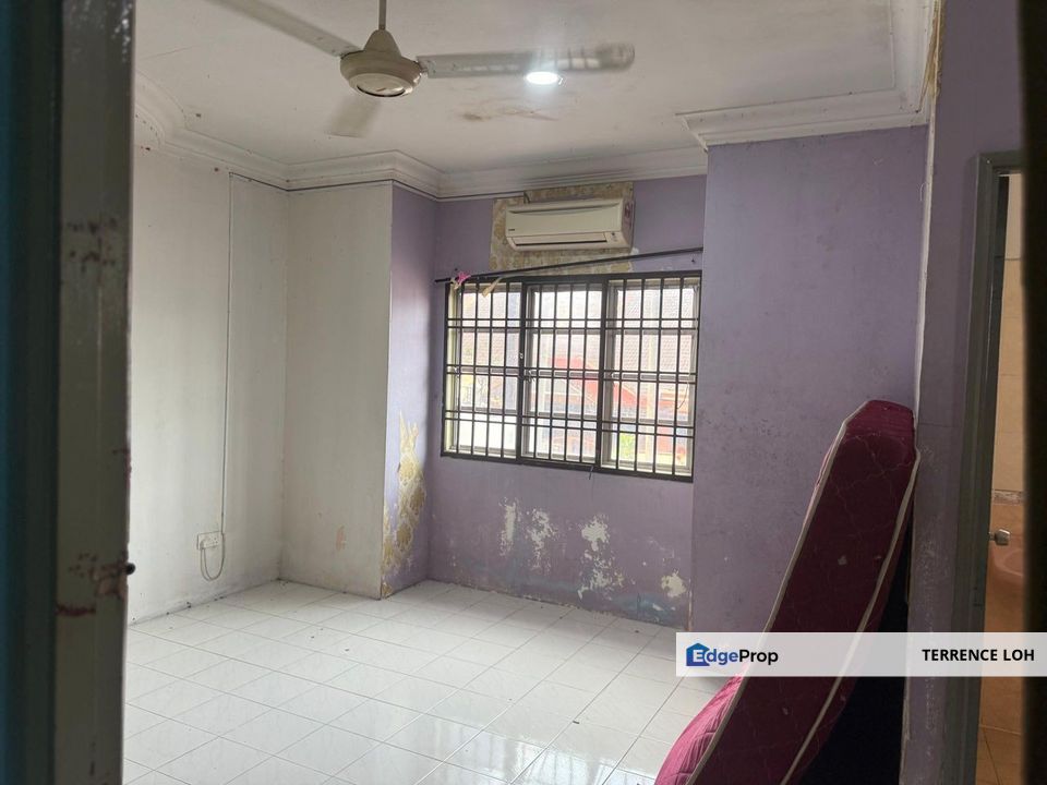 Affordable terrace house at Kulai area, Johor, Kulai