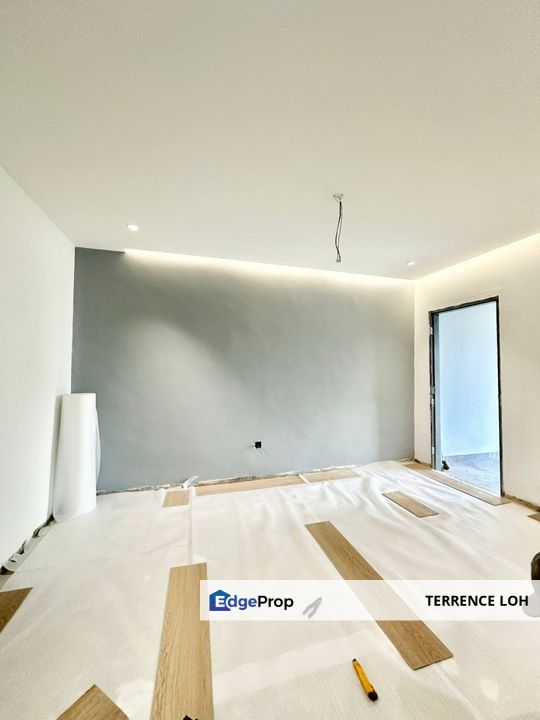 5 mins drive to Ikea, Toppen & AEON, Johor, Johor Bahru