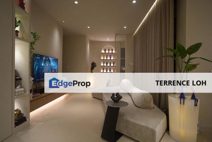 Tastefully renovated end lot unit, Johor, Nusajaya