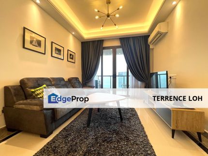 Highest floor sea view unit with walking distance to CIQ, Johor, Johor Bahru
