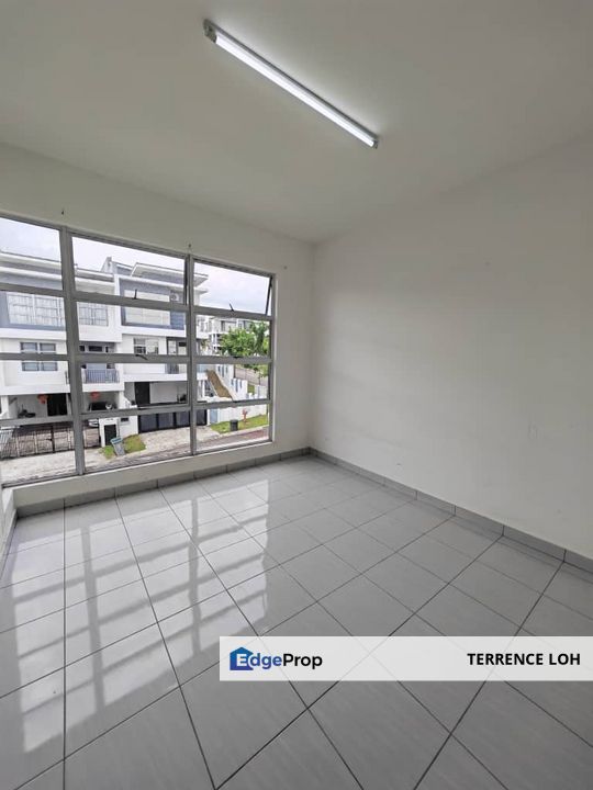 Rear unblocked view terrace house , Johor, Masai