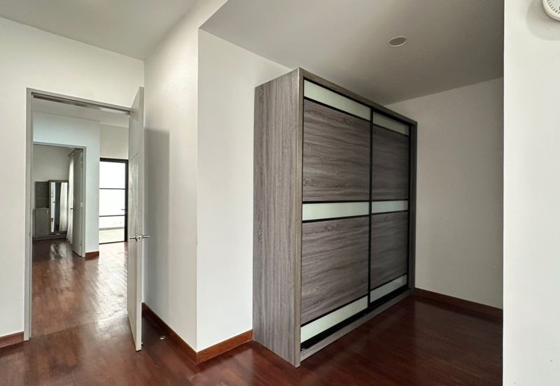 The Canal Garden South, Horizon Hills