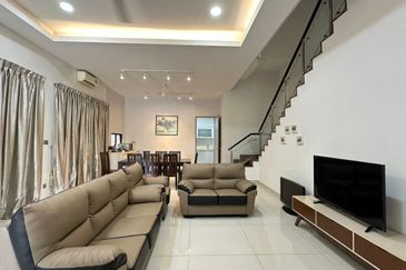 The Canal Garden South, Horizon Hills