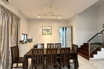 The Canal Garden South, Horizon Hills