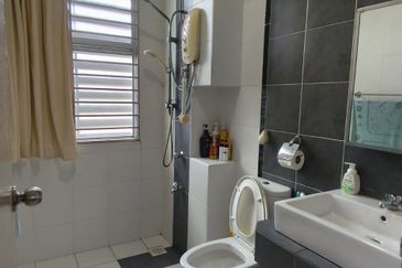 Jalan Nusa Idaman 8, Taman Nusa Idaman