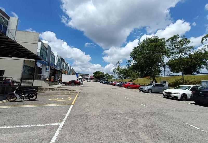 Pusat Perdagangan Kempas